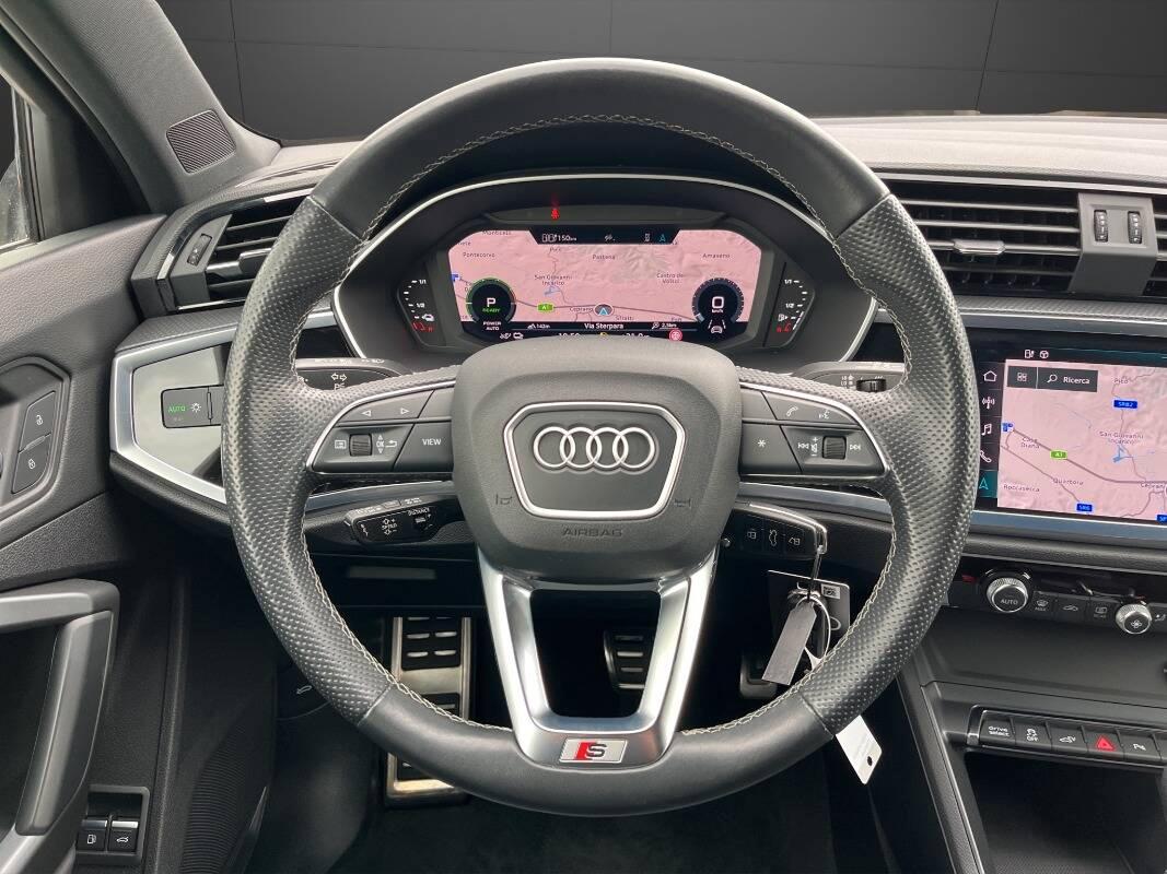 Audi Q3 Sportback 45 1.4 tfsi e S line edition s-tronic