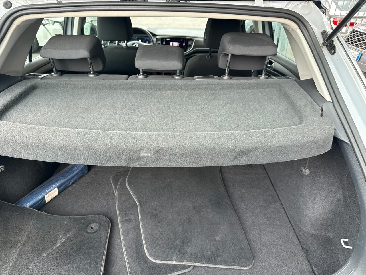 Volkswagen T-Roc 1.0 tsi / VIRTUAL COCKPIT 115cv