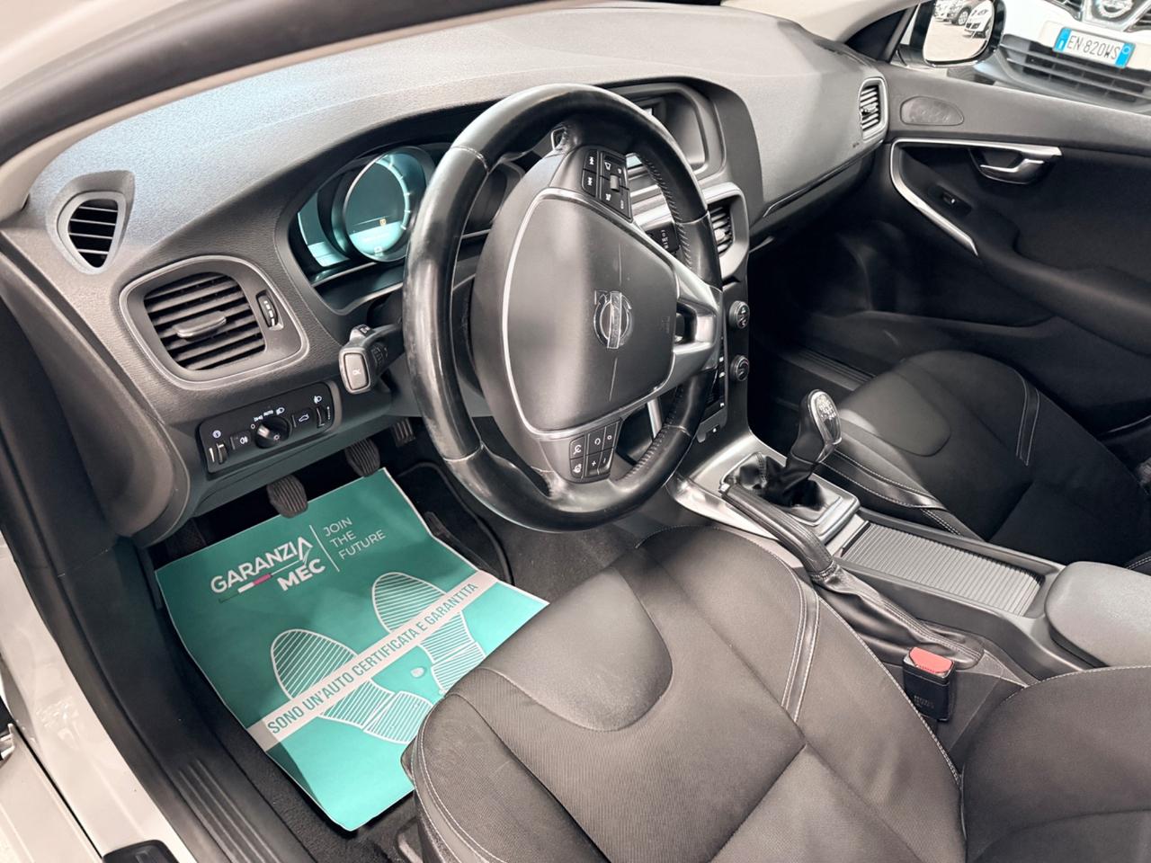 Volvo V40 D2 1.6 Momentum