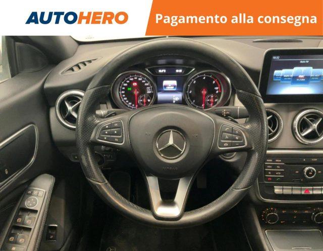 MERCEDES-BENZ CLA 180 d Automatic Sport