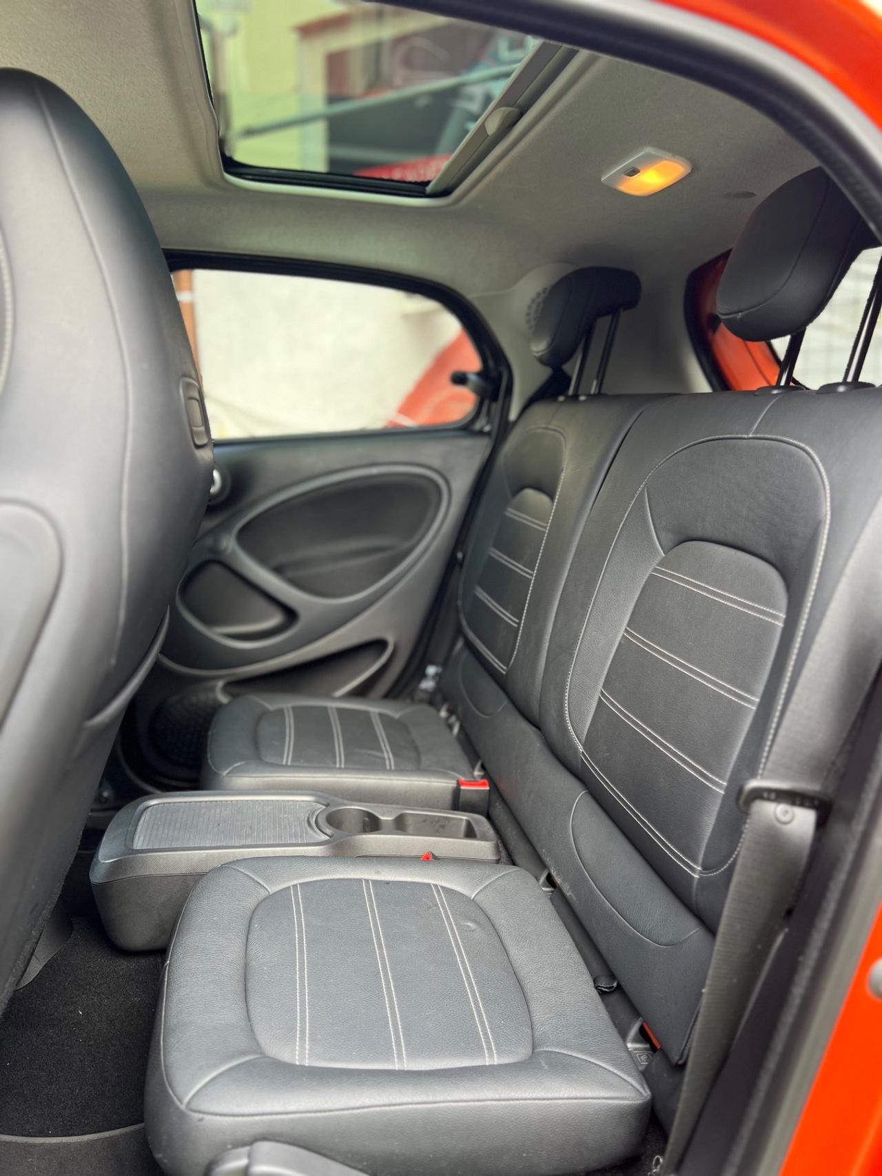 Smart ForFour 90cv TETTO/SENSORI POST/BRACCIOLO