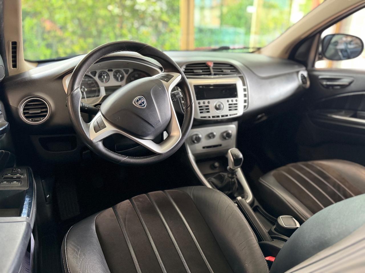 Lancia Delta 1.4 T-Jet 120 CV Argento Ecochic GPL