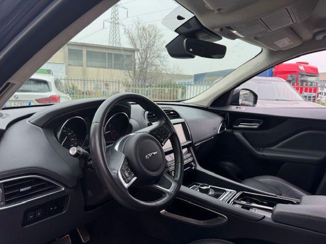 JAGUAR F-Pace 2.0 D 180 CV aut. Prestige