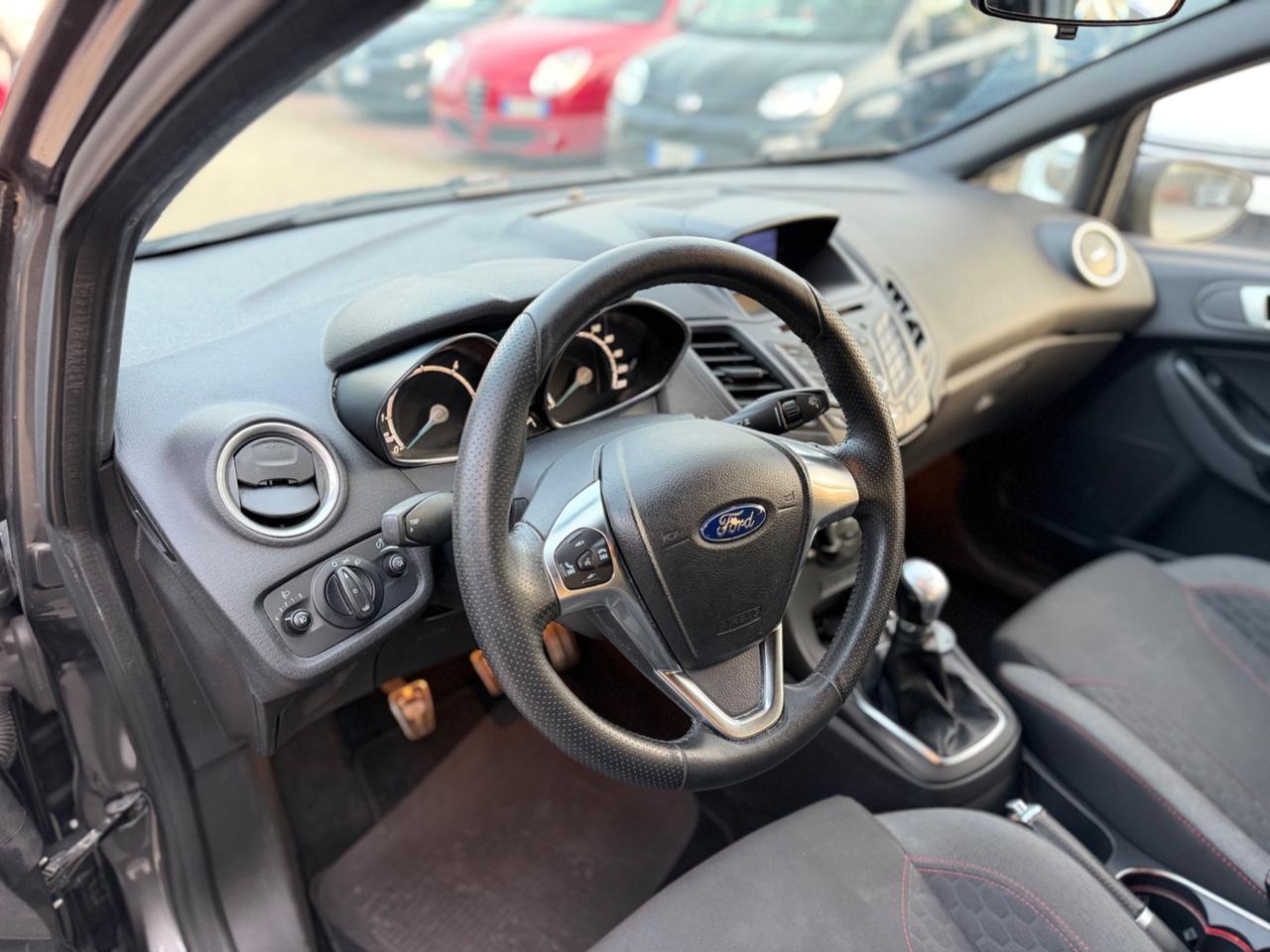 Ford Fiesta 1.5 TDCi 95CV 5 porte ST-Line Km Certif