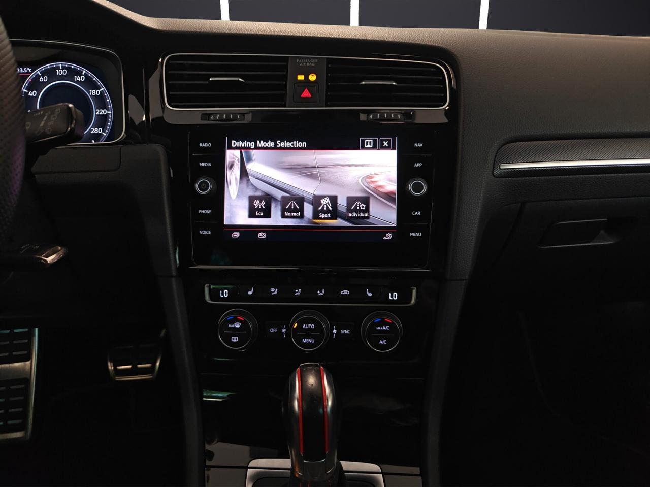 Volkswagen Golf GTI Golf GTI 2.0 TSI TCR DSG 5p.