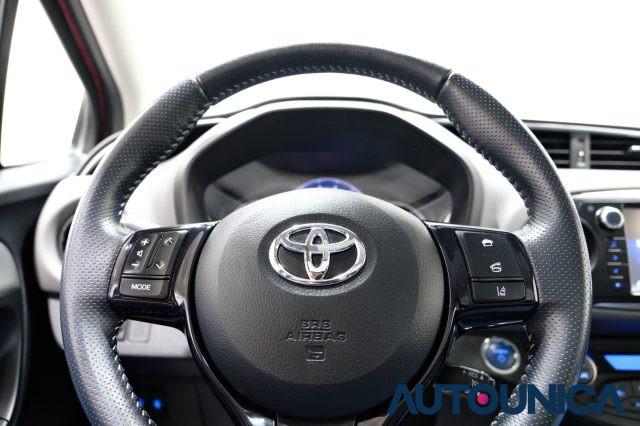 TOYOTA Yaris 1.5 HYBRID 5 PORTE STYLE NEOPATENTATI