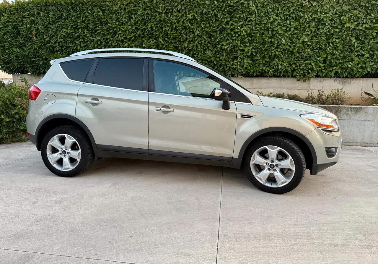 Ford Kuga 2.0 TDCi 136 CV 4WD Titanium DPF