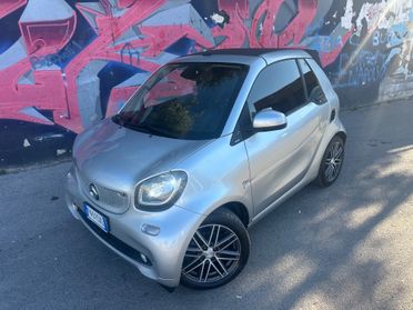 SMART CABRIO ALL BRABUS 90CV AUT/NAVI/LED