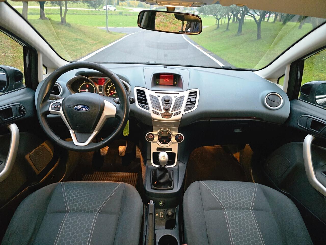 Ford Fiesta 1.4 BNZ-GPL UNICO PROPRIETARIO ANNO 12/2009