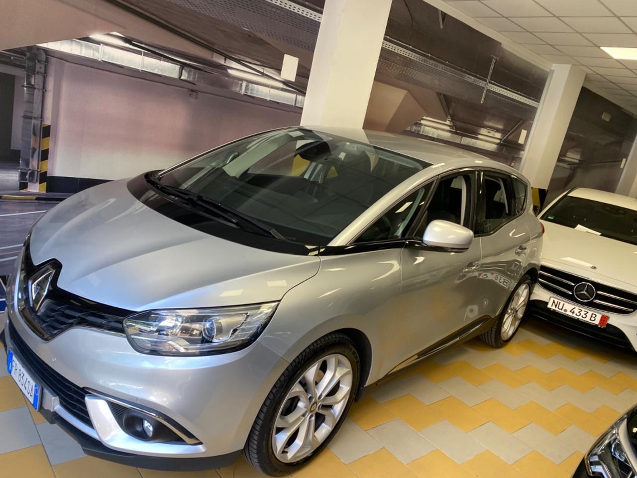 Renault Scenic Scénic dCi 8V 110 CV EDC Energy Intens