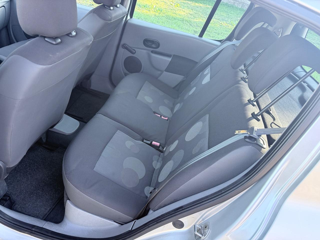 Renault Modus 1.2 16V Luxe