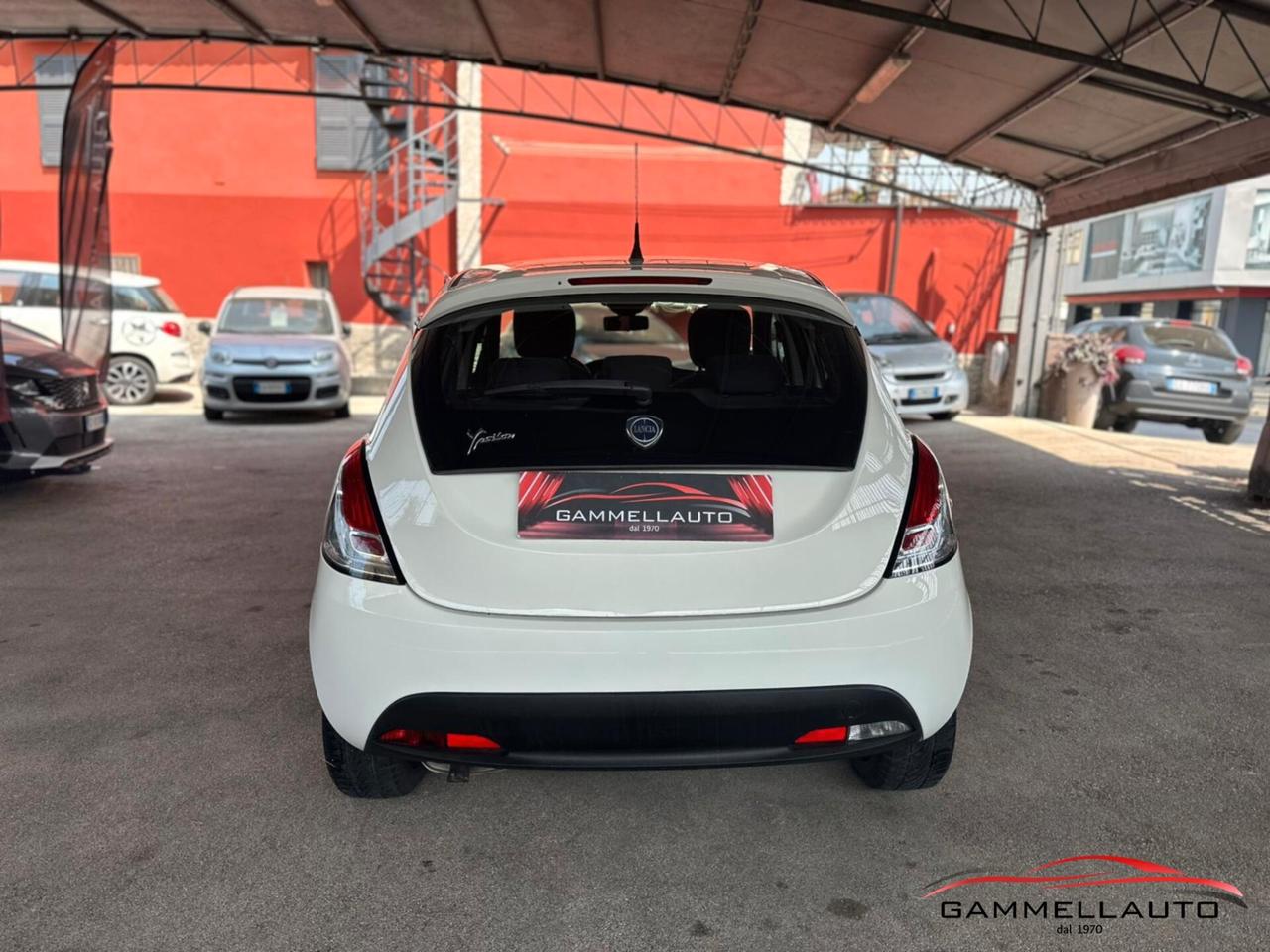 Lancia Ypsilon 1.3 MJT Silver 95CV