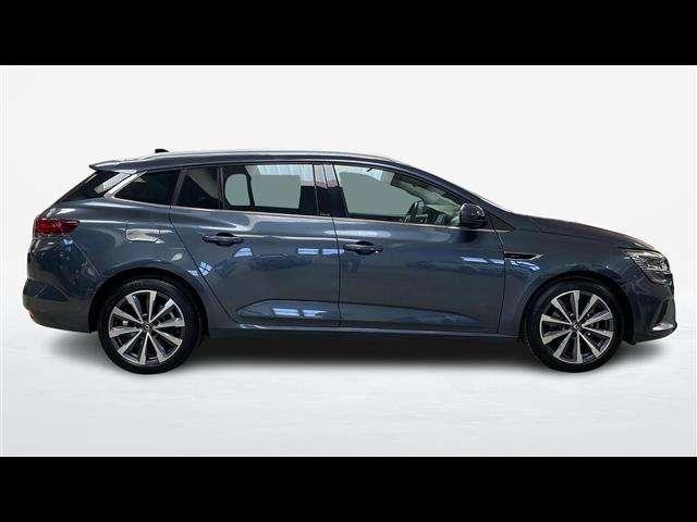 Renault Megane Sporter 1.6 E-TECH Plug-in Hybrid RS Line A