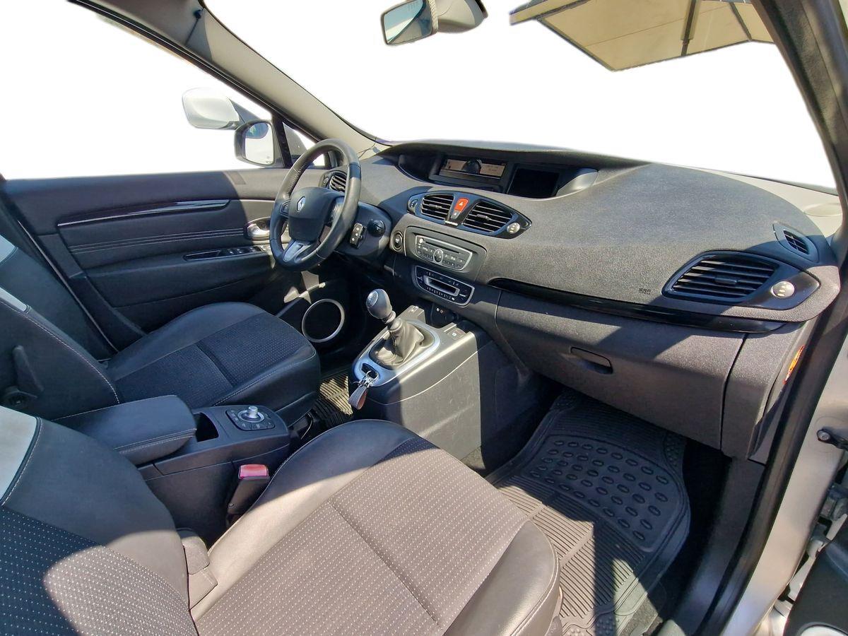RENAULT SCENIC 1.5 7 POSTI DYNAMIC