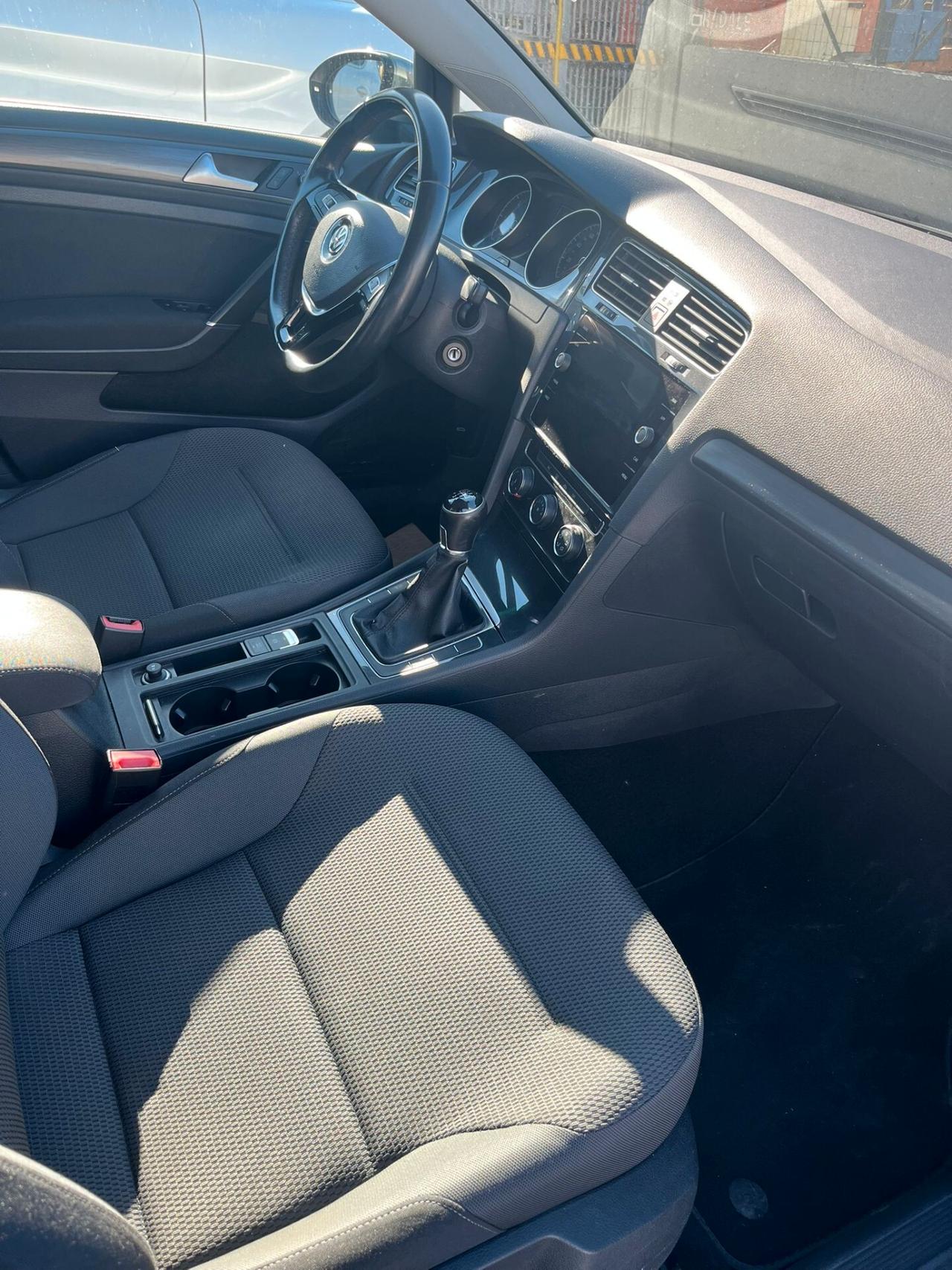 Volkswagen Golf Variant 1.6 TDI 115 CV Business BlueMotion Technology