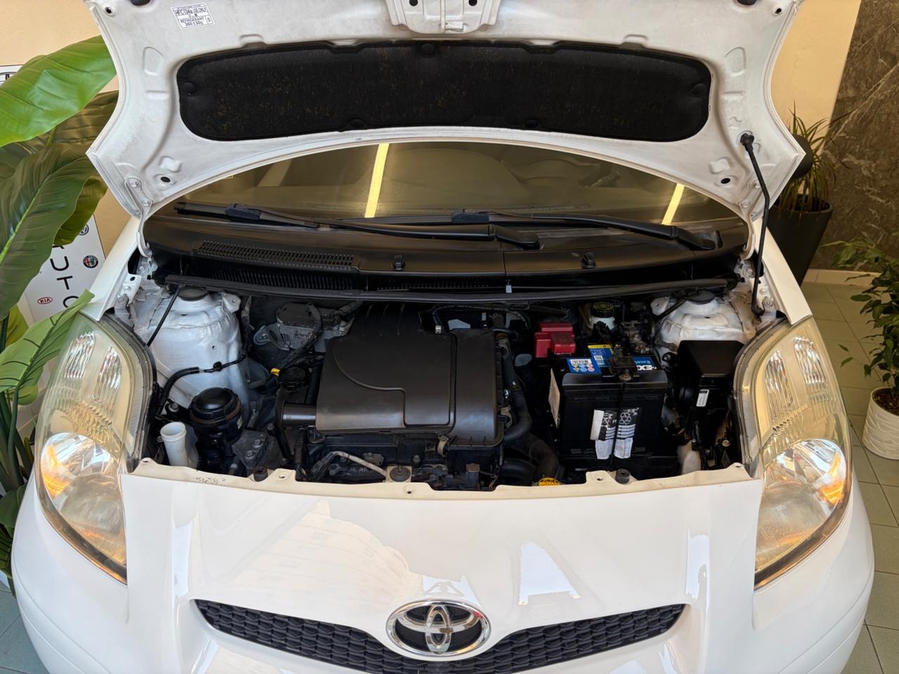 Toyota Yaris 1.0 12 MESI DI GARANZIA NUOVISSIMA