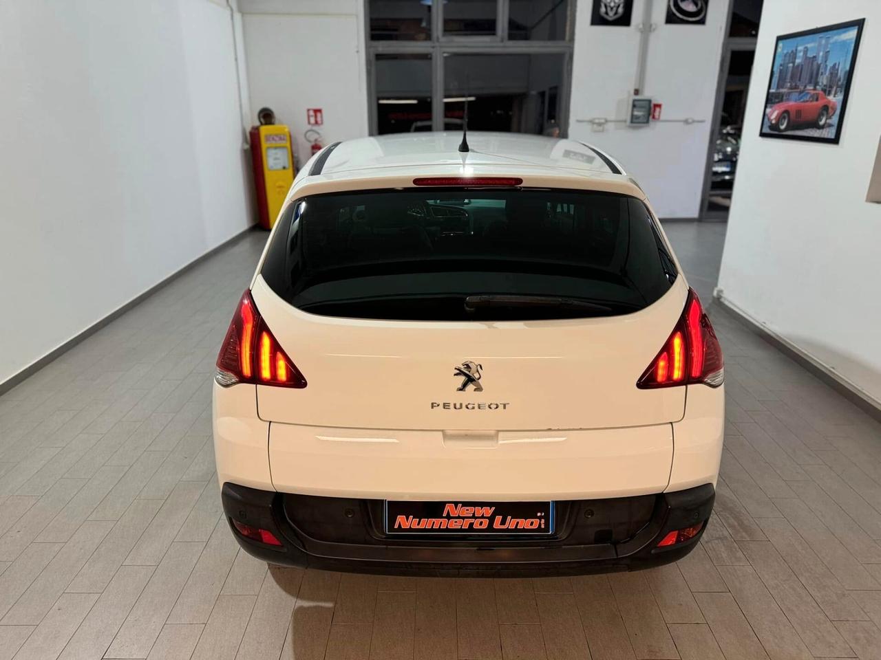 Peugeot 3008 1.6 HDI 115cv Business S&S 2015