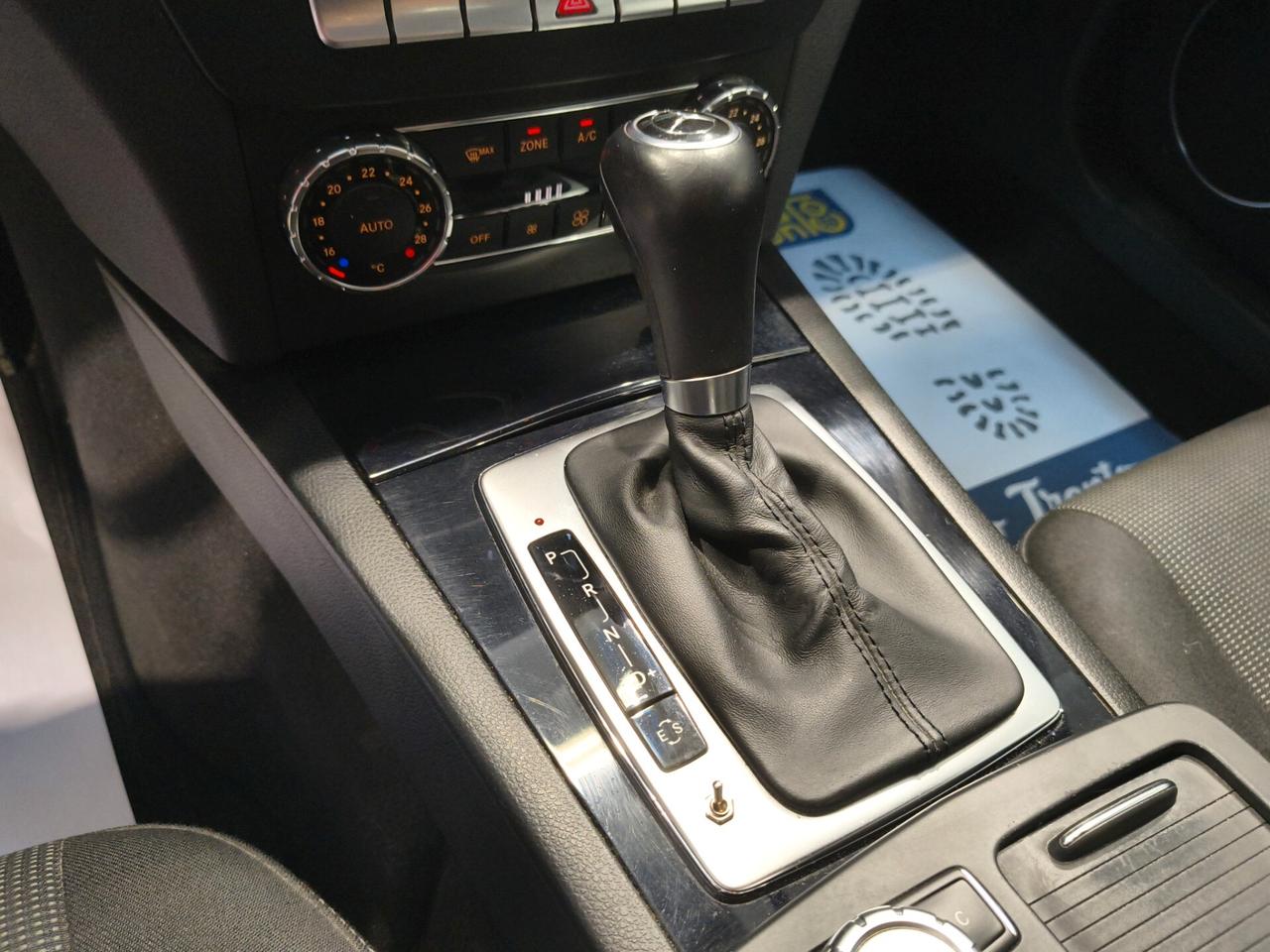 Mercedes-benz C 200 CDI Executive solo 110.000 km