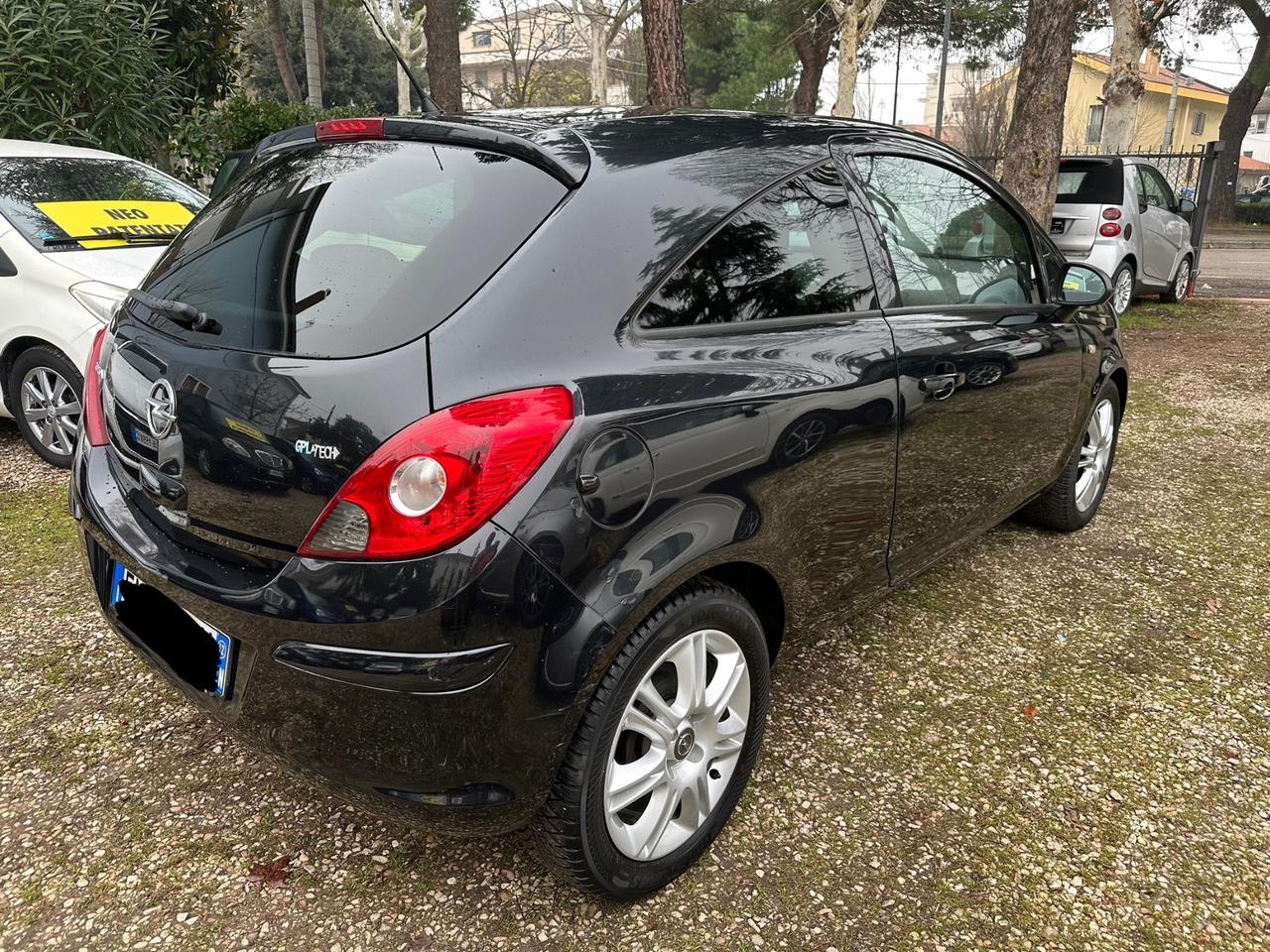 Opel Corsa 1.2 85CV 3 porte GPL-TECH Ecotec