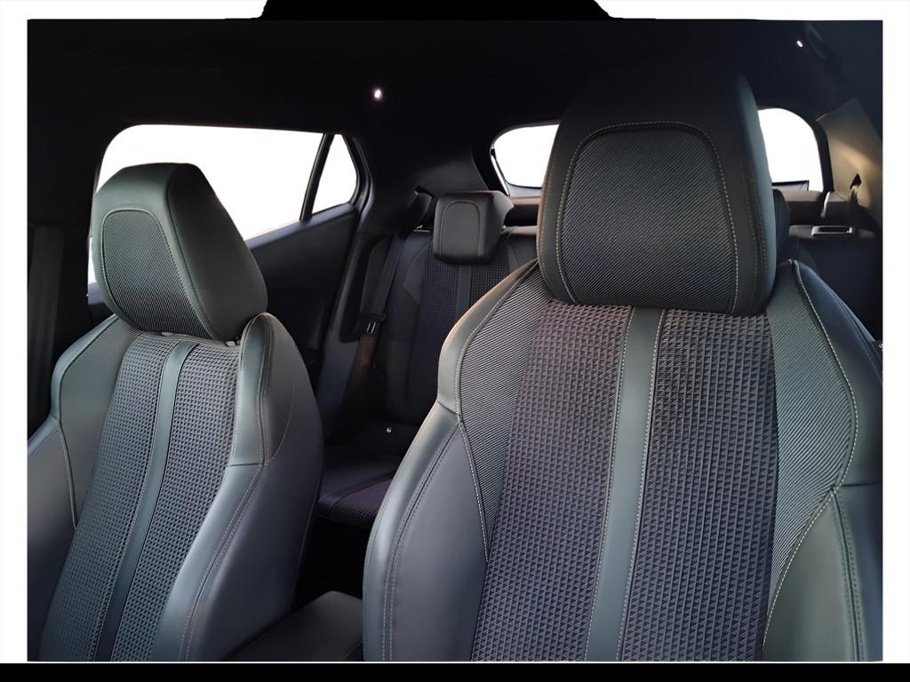 PEUGEOT 2008 II 2020 - 2008 1.2 puretech GT Line s&s 130cv eat8