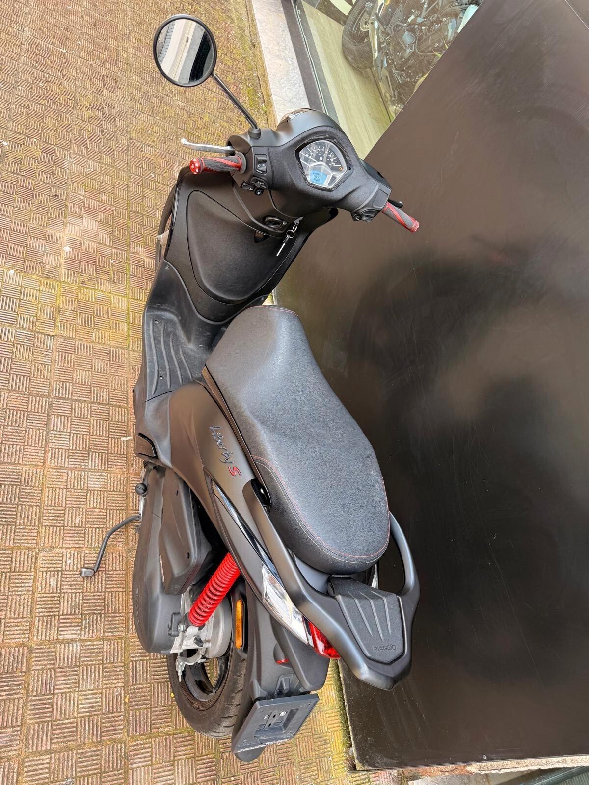 Piaggio Liberty S 50