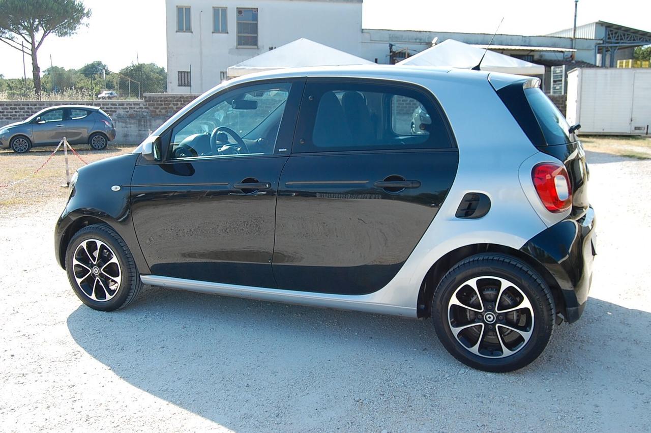 Smart ForFour 70 1.0 Passion