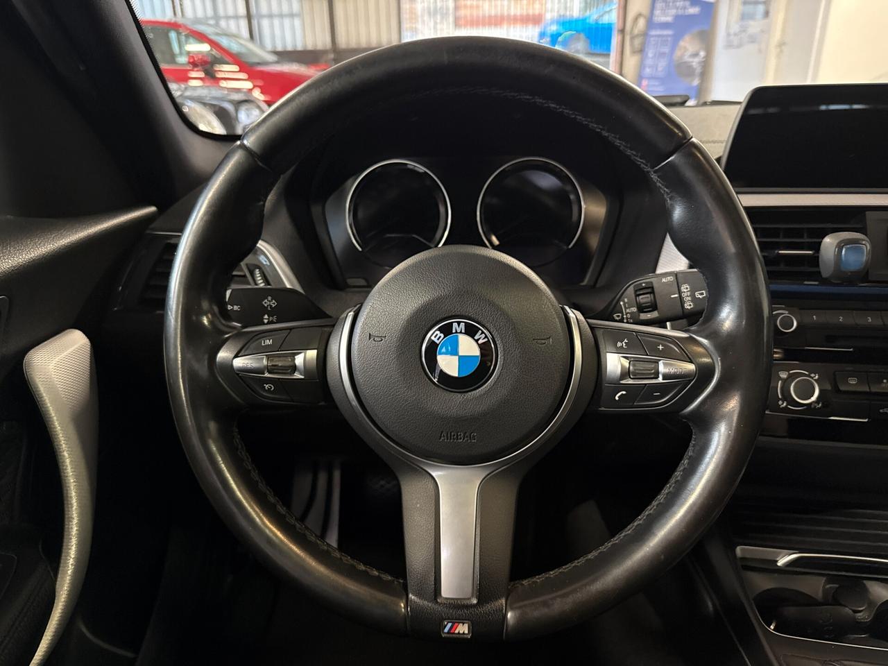 Bmw 118 118d 5p. Msport