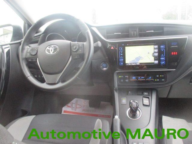 TOYOTA Auris 1.8 Hybrid Cool