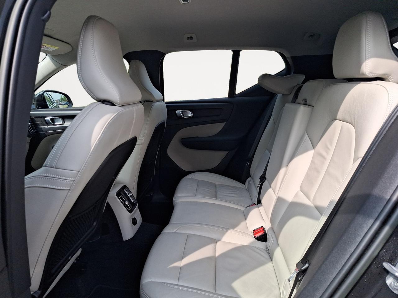 Volvo XC40 1.5 t5 recharge phev Plus Bright auto