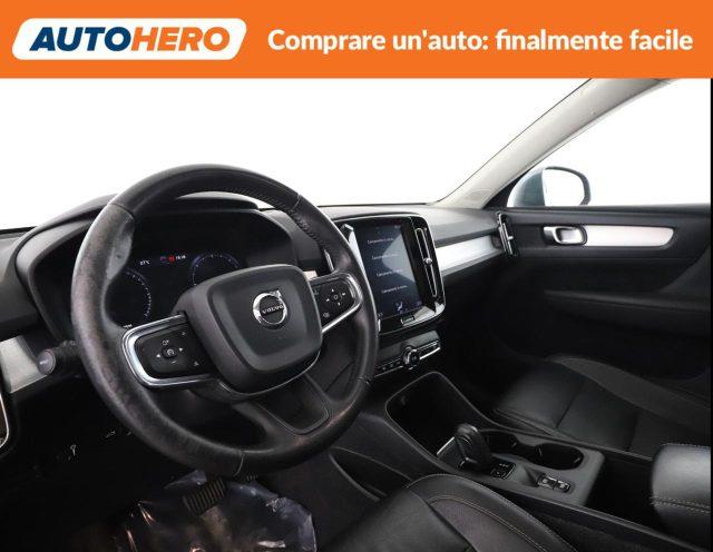 VOLVO XC40 D4 AWD Geartronic Momentum