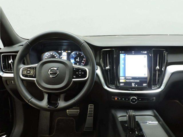 VOLVO V60 B4 (D) R-DESIGN AUTOMATICA