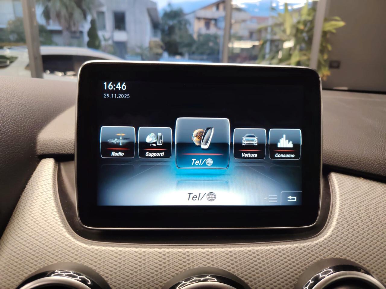 Mercedes-benz B 200 d Automatic