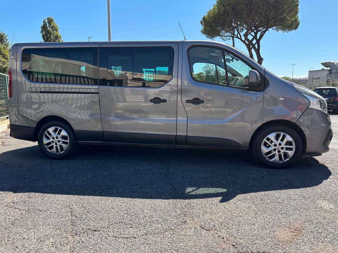 Renault Trafic 1.6 dCi 145CV 9 Posti Extra Long