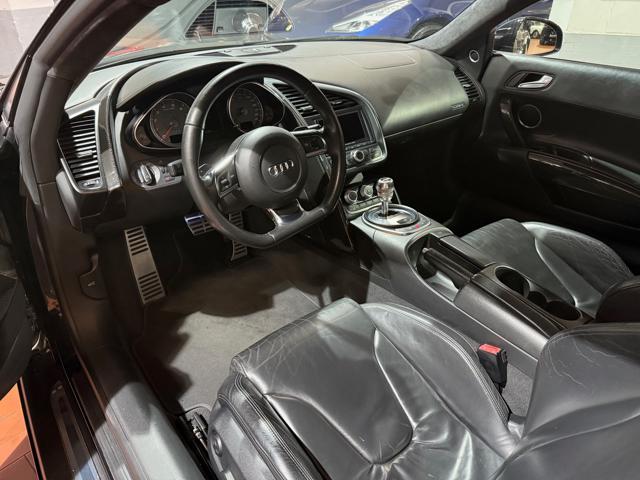 AUDI R8 4.2 V8 FSI Quattro-Tagliandi Audi-Book Service