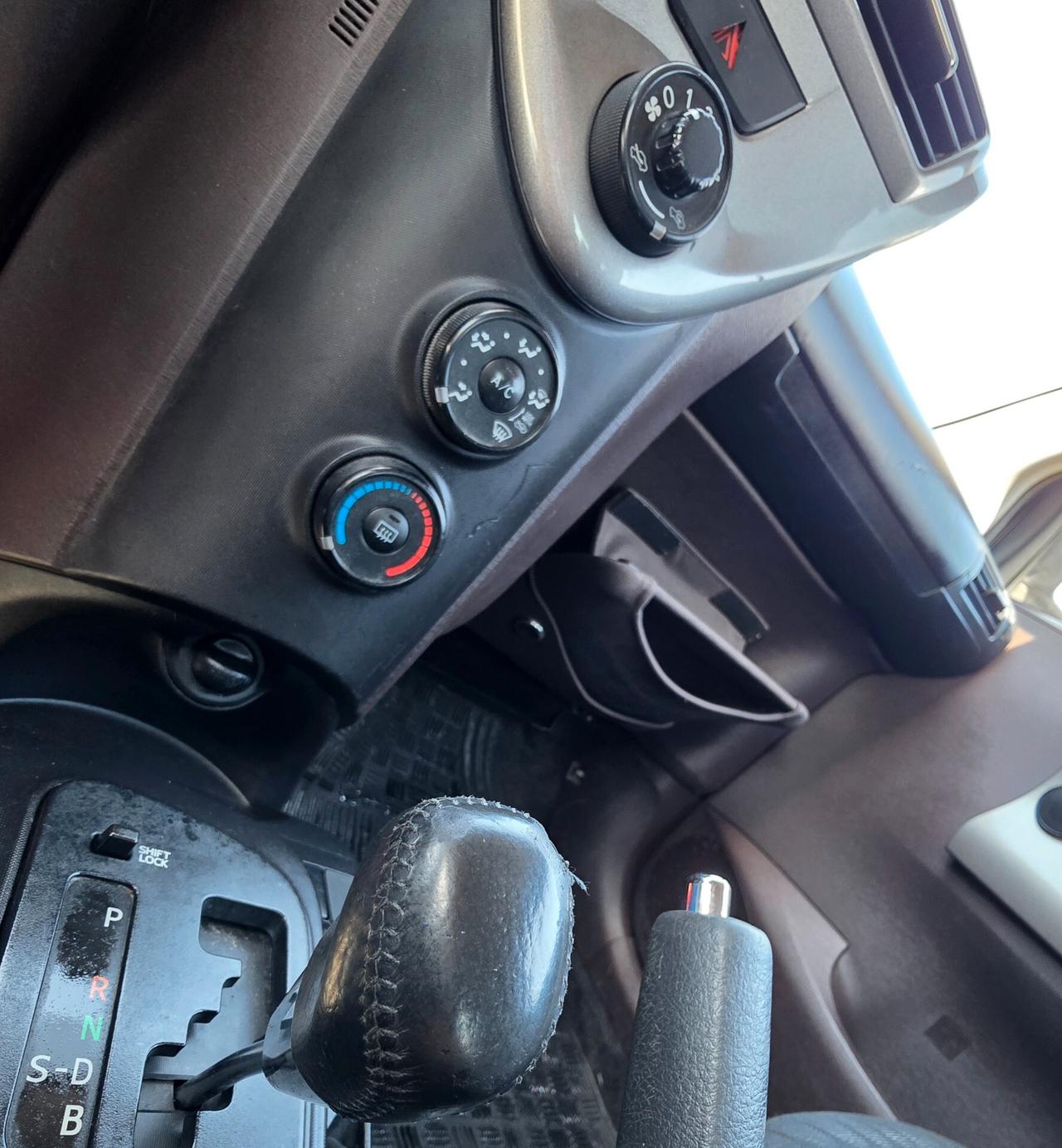 Toyota iQ 1.0 Multidrive