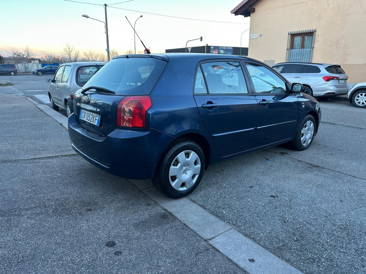 Toyota Corolla 1.4 D-4D M-MT 5 porte Sol