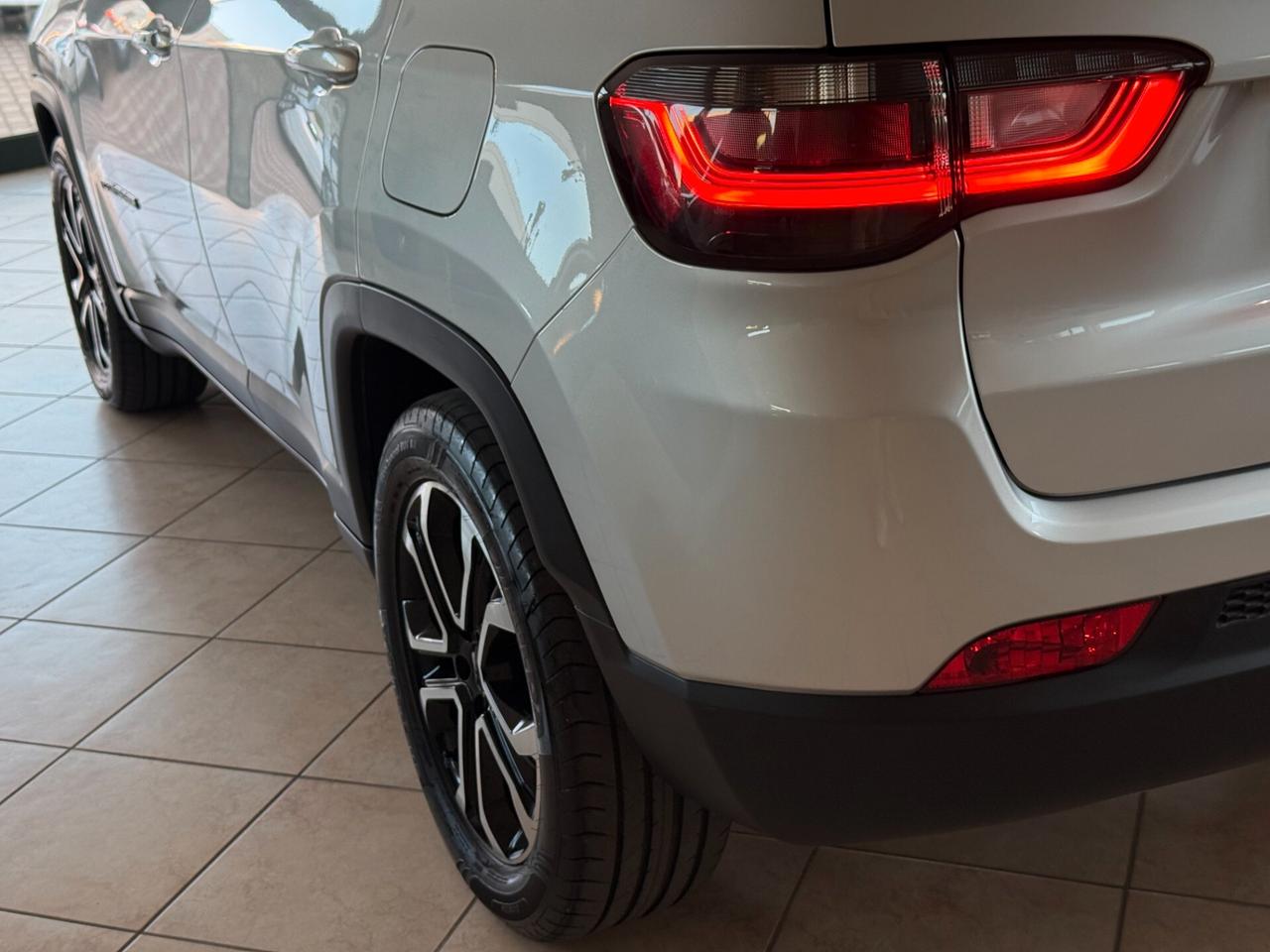 Jeep Compass 1.3 Turbo T4 190 CV PHEV AT6 4xe Limited