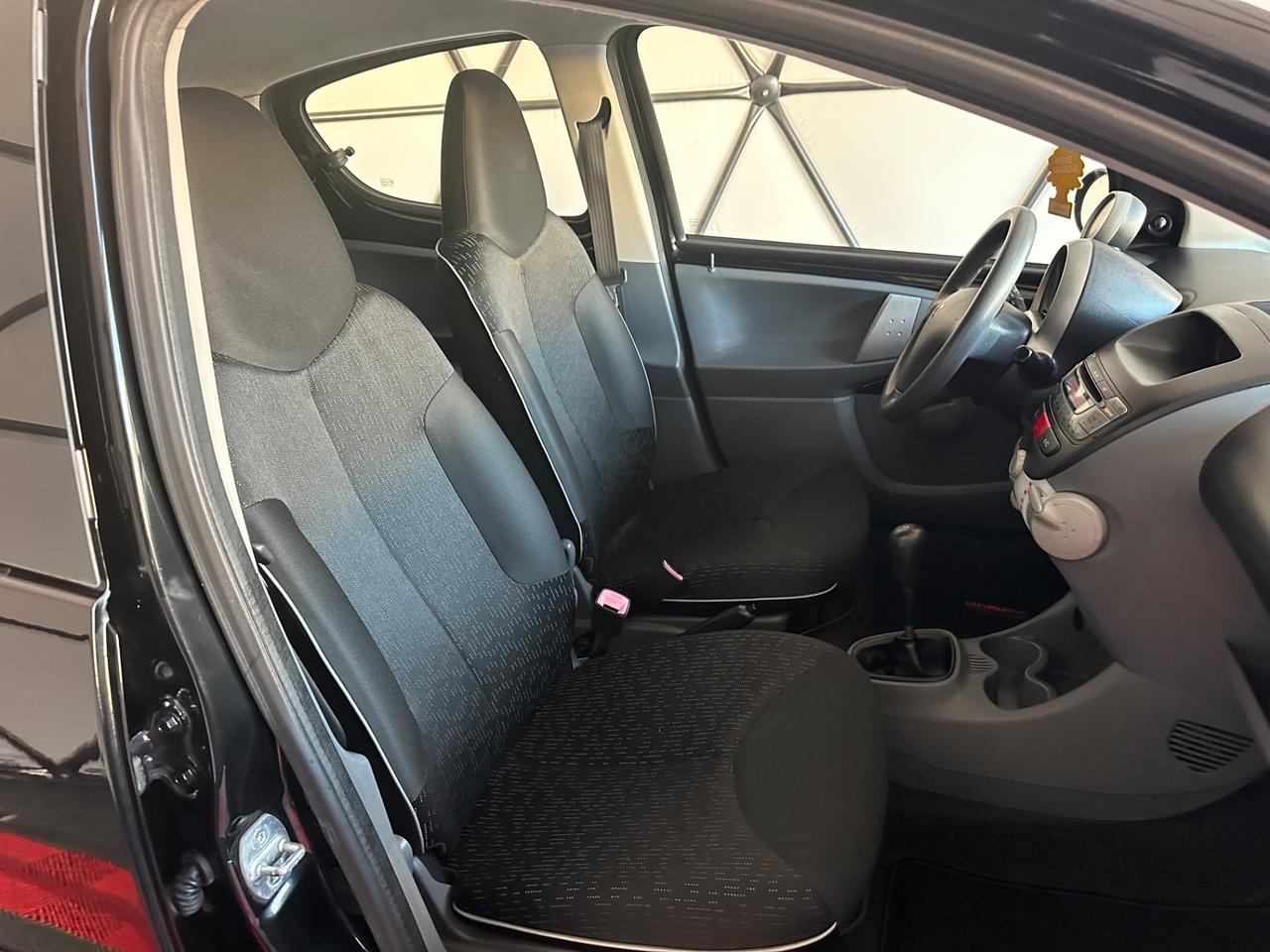 Peugeot 107 1.4 HDi 5p. Sweet Years