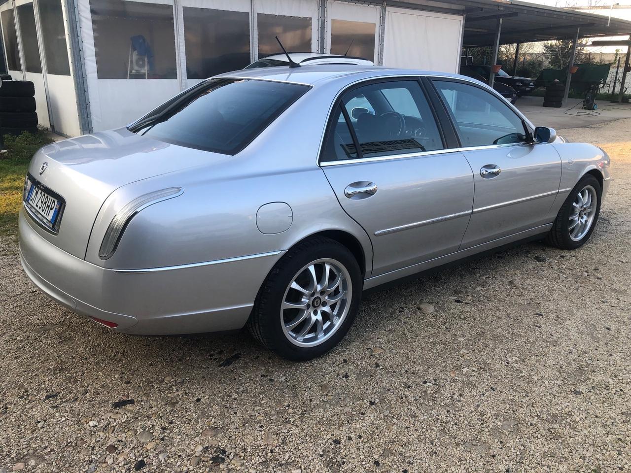 LANCIA THESIS 3.0 EXECUTIVE - KM 125000