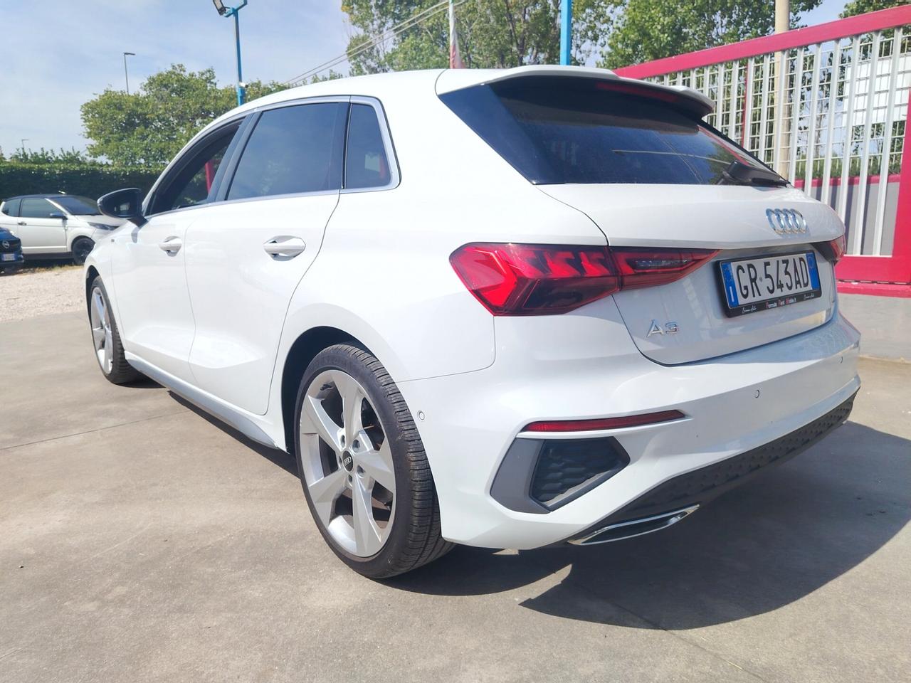 Audi A3 SPB 30 TDI S line edition