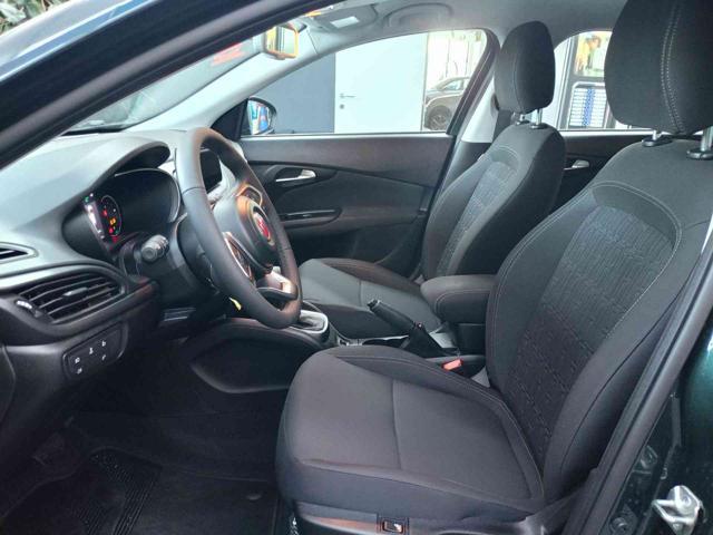 FIAT Tipo 1.5 Hybrid DCT 5 porte Cross