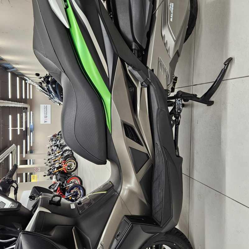 Kawasaki J 300 ABS - 2016