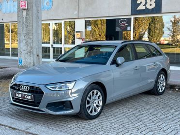 Audi A4 Avant 40 TDI quattro S tronic Business