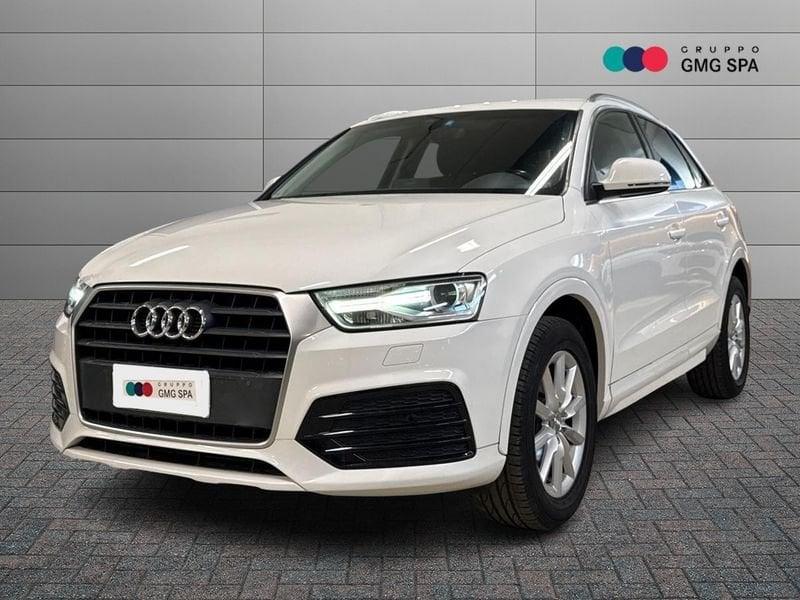 Audi Q3 2.0 tdi Business 120cv s-tronic