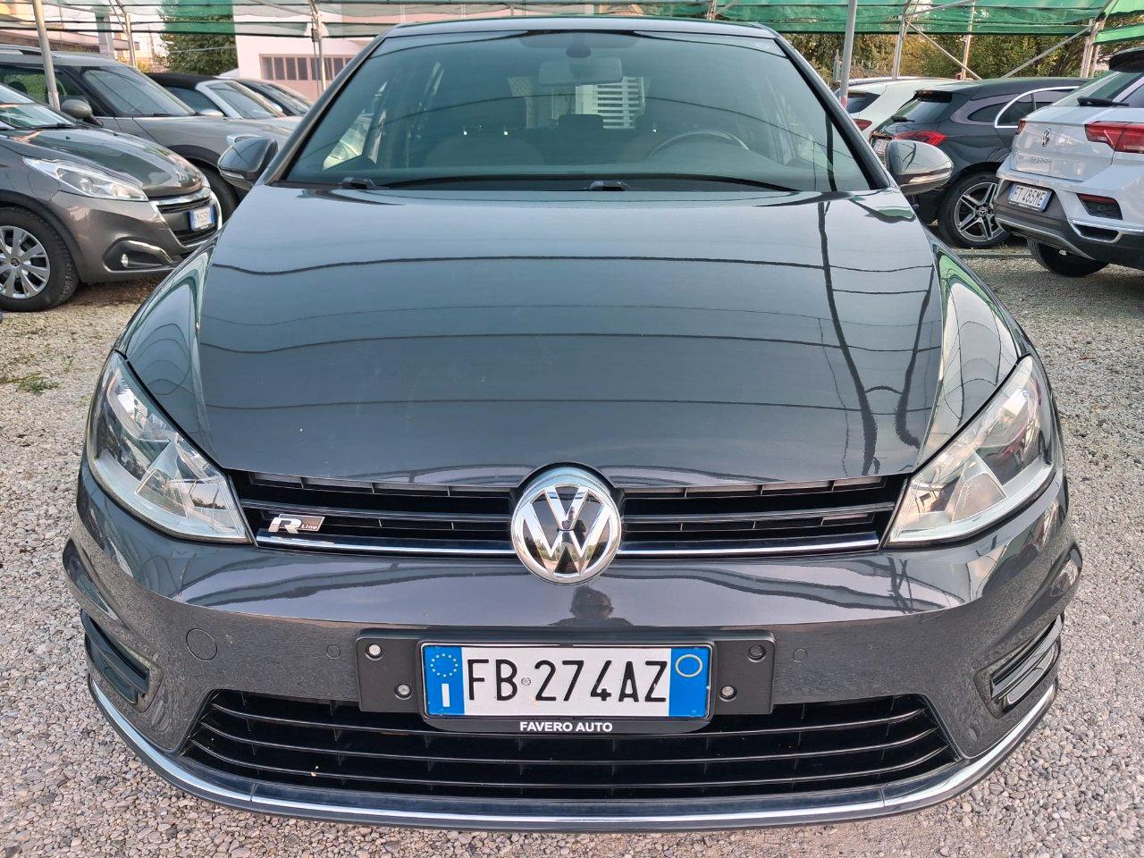 Volkswagen Golf 5 Porte 1.6 tdi (btdi) R-Line Highline 110cv