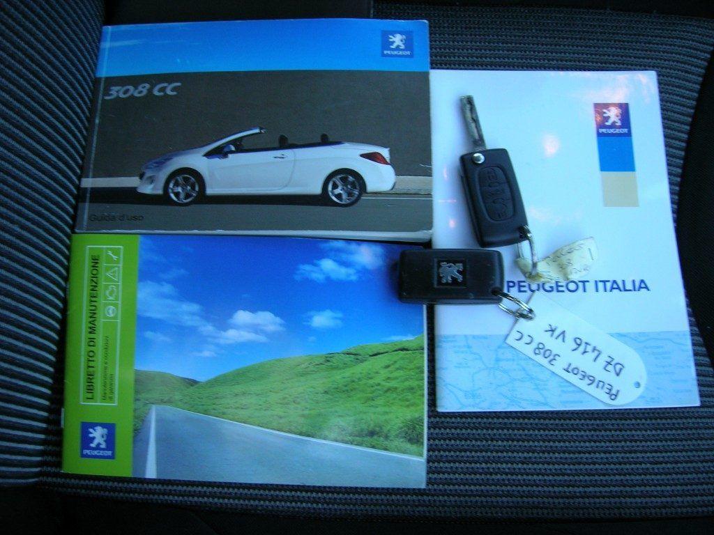 Peugeot 308 1.6 HDi 112CV CC Féline