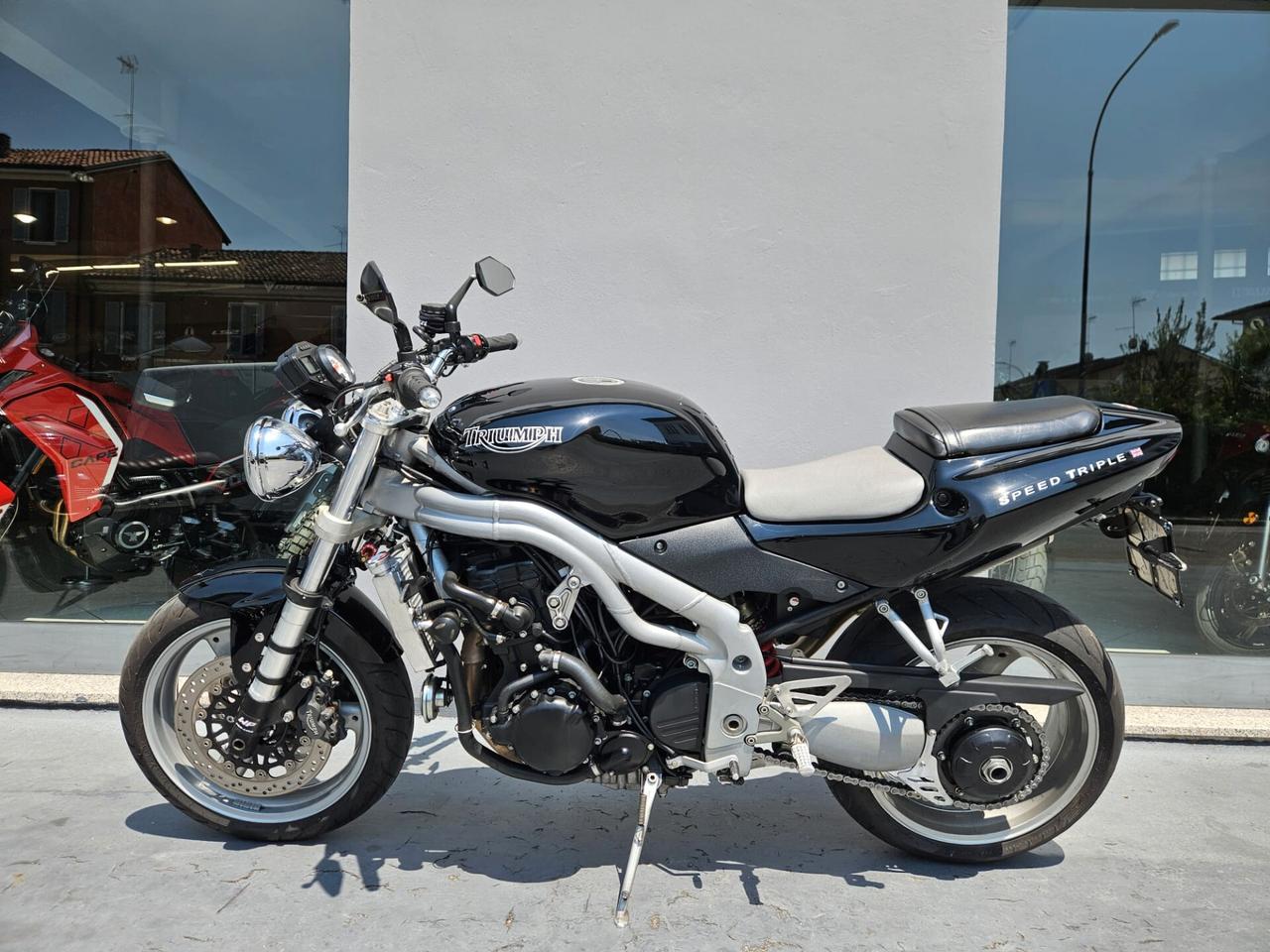Triumph Speed Triple 955i - 2002