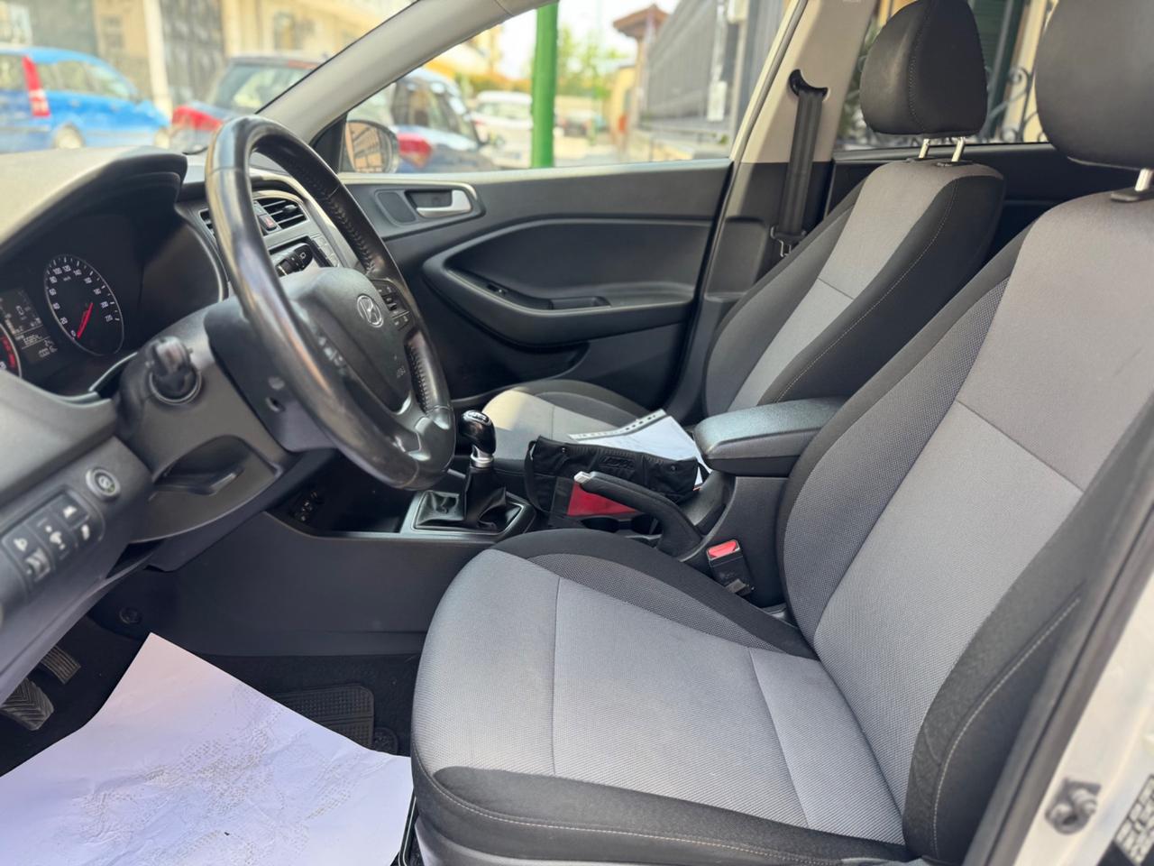 Hyundai i20 1.2 5 porte Econext Connectline