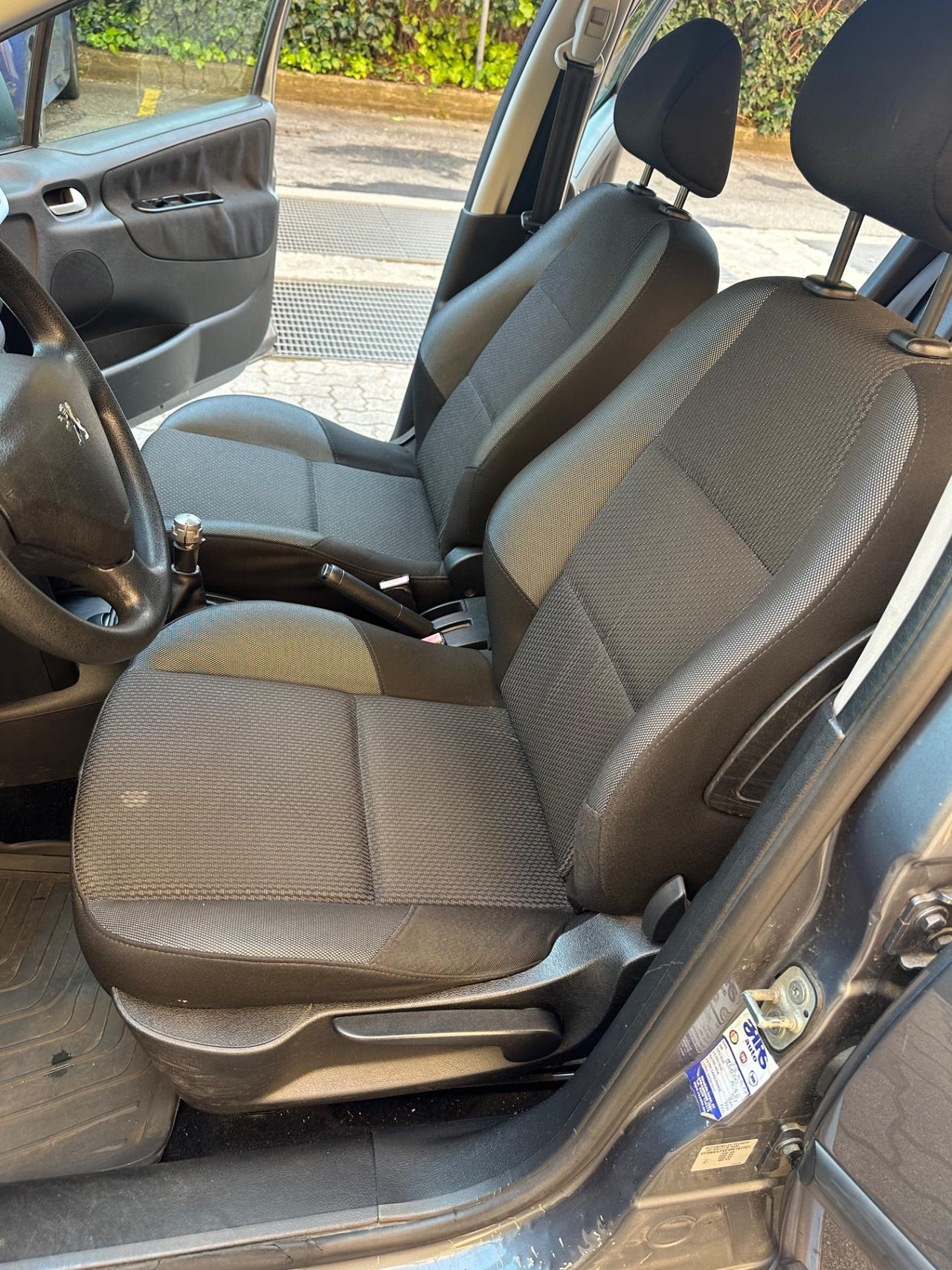 Peugeot 207 1.4 8V 75CV SW Energie Sport ECO GPL