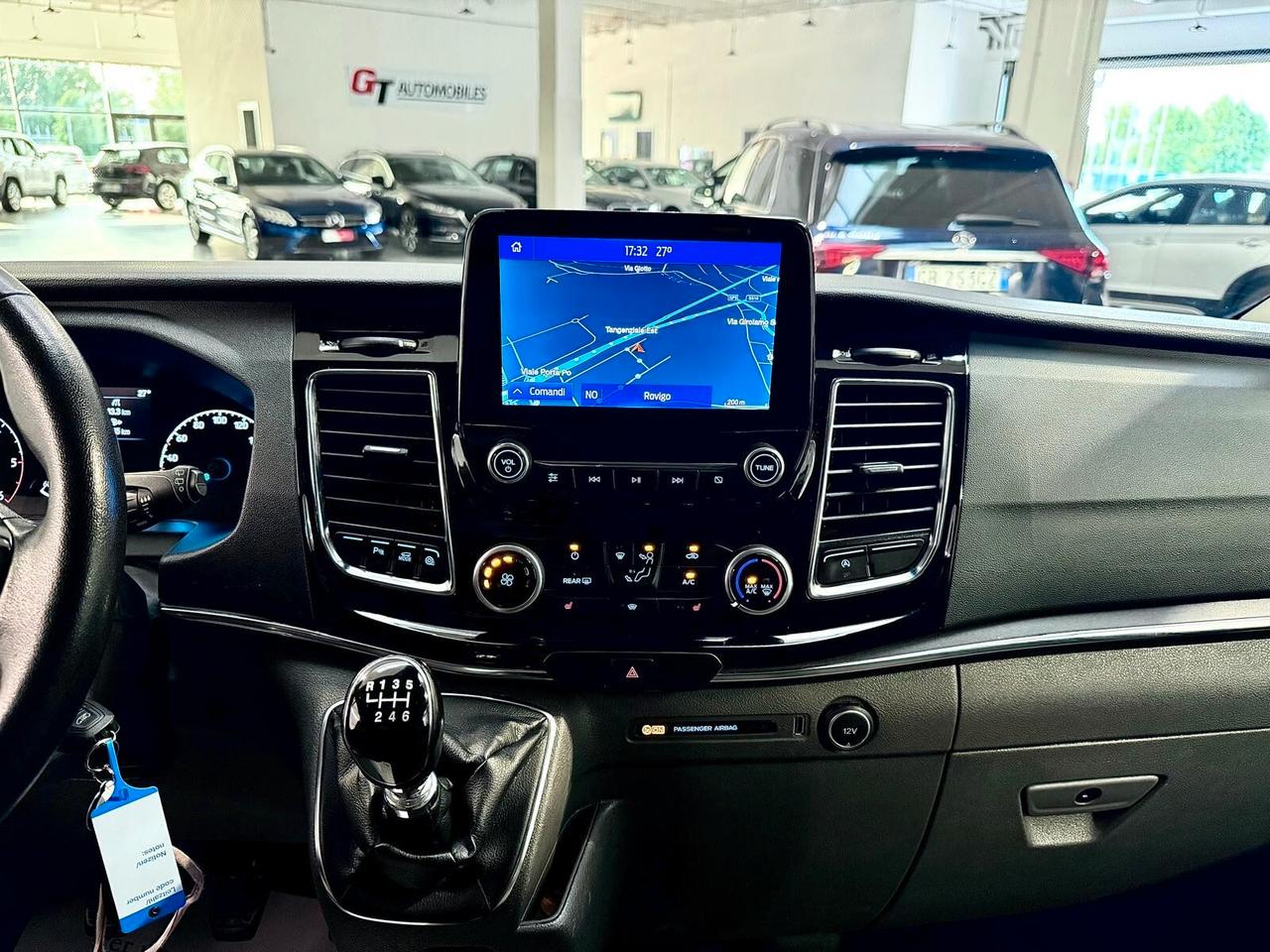Ford Tourneo Custom 320 2.0 EcoBlue 130CV PL Titanium